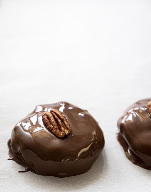 chociolate covered peanut brittle 210623_0604